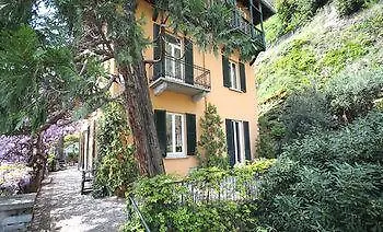 Villa Nina Relais Boutique B&B Carate Urio Bed & Breakfast