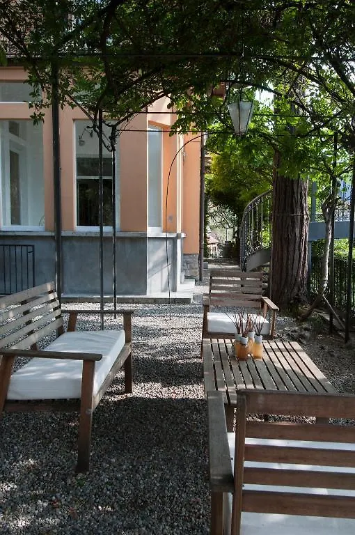 Bed & Breakfast Villa Nina Relais Boutique B&B Carate Urio