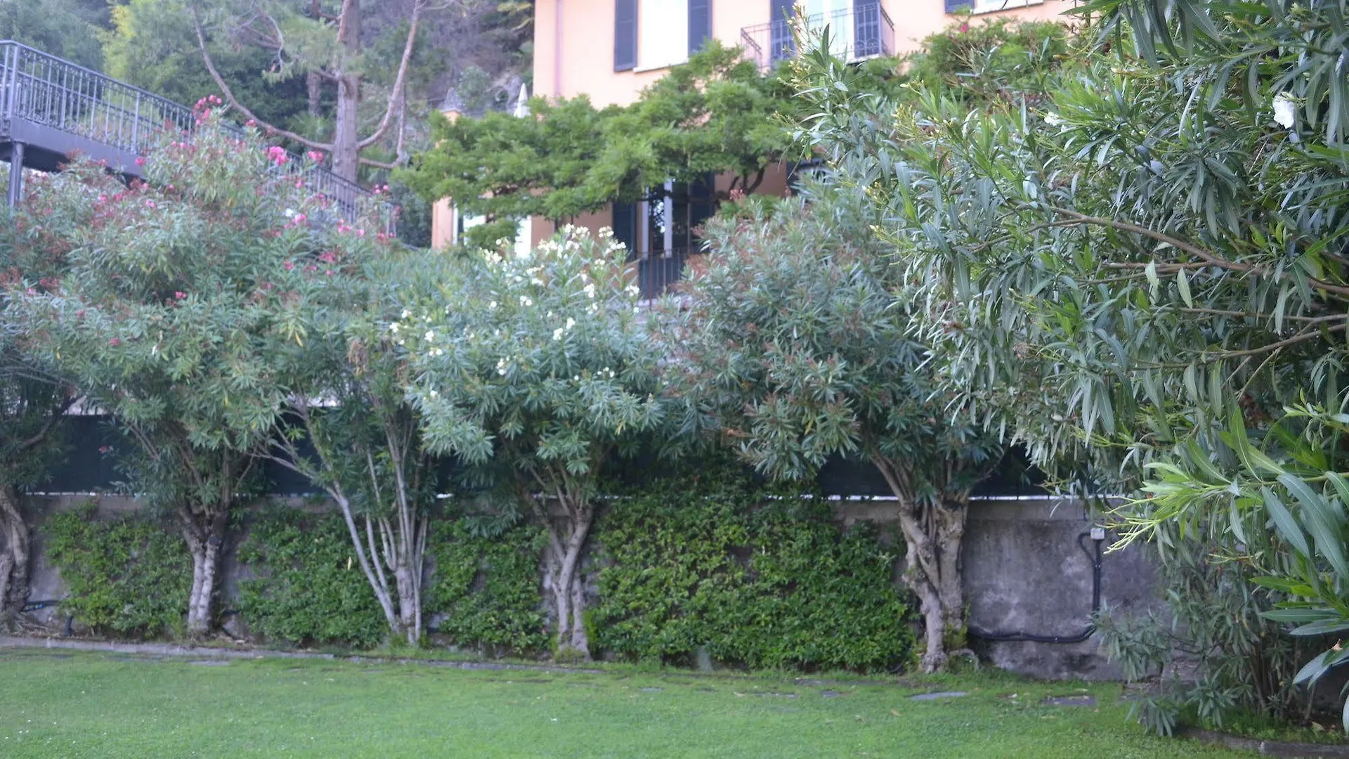Villa Nina Relais Boutique B&B Carate Urio Italy